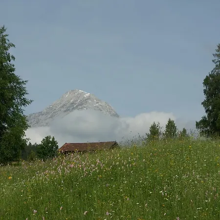 Helga 3* זיפלד אין טירול