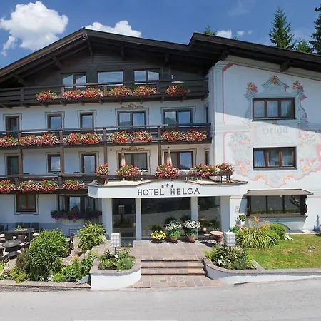 Helga Hotel 3*
